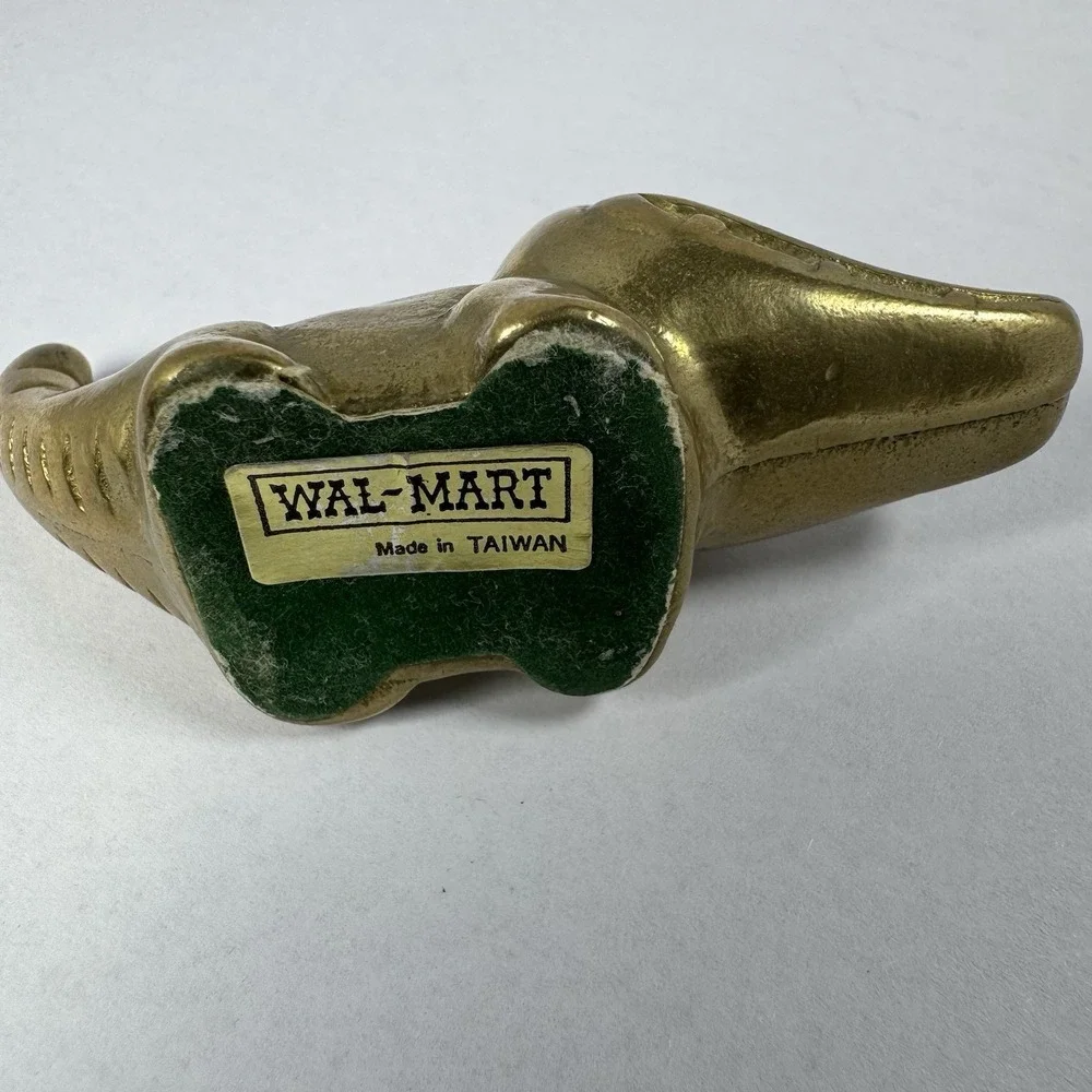 Vintage Brass Alligator Figurine Paperweight Original Wal-Mart Taiwan Sticker